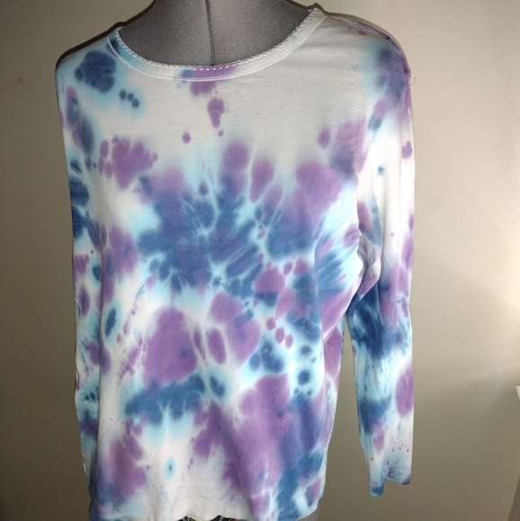 Tie Dye Long Sleeved Shirt, Blue Tie Dye Shirt, Blue Purple Tie Dye Blouse - Picture 11 of 16